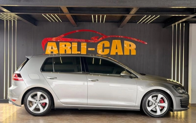 imagem-https://www.socarrao.com.br/sc-vehicle-images-prod/4380577/1792250676419-8579421_9_B_84b17b8443.jpeg