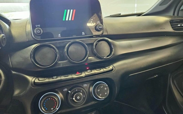 imagem-https://www.socarrao.com.br/sc-vehicle-images-prod/4380644/1792249558443-8544108_5_B_bca52e95bb.jpeg