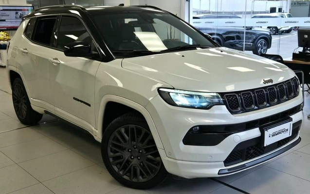 imagem-https://www.socarrao.com.br/sc-vehicle-images-prod/4380651/1792249675509-8545232_8_B_9047f857c8.jpeg