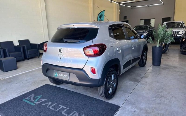 imagem-https://www.socarrao.com.br/sc-vehicle-images-prod/4380655/1792250131830-8581177_1_B_3eee1cf268.jpeg