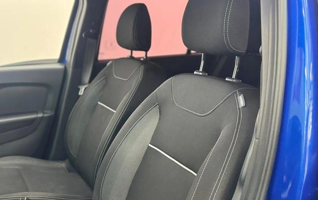 imagem-https://www.socarrao.com.br/sc-vehicle-images-prod/4380767/1792430668326-8578140_11_B_7072496146.jpeg