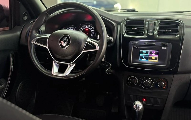 imagem-https://www.socarrao.com.br/sc-vehicle-images-prod/4380767/1792430668332-8578140_15_B_7b0b5db7ec.jpeg