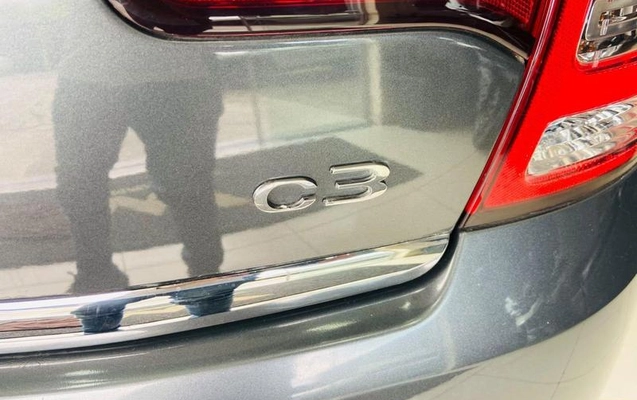 imagem-https://www.socarrao.com.br/sc-vehicle-images-prod/4380878/1792609002138-8574369_2_B_530bcf8146.jpeg