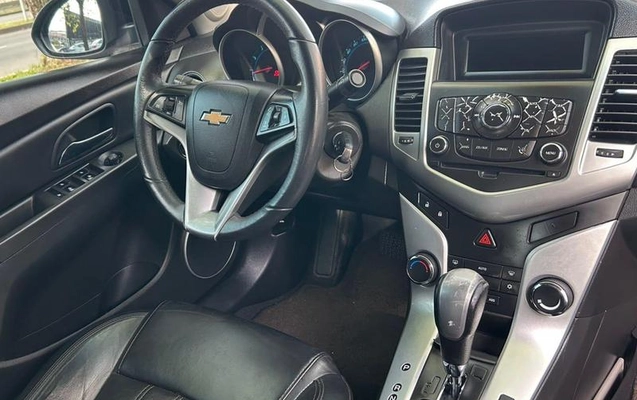 imagem-https://www.socarrao.com.br/sc-vehicle-images-prod/4380952/1792525033860-8578980_0_B_b9edc2dd35.jpeg