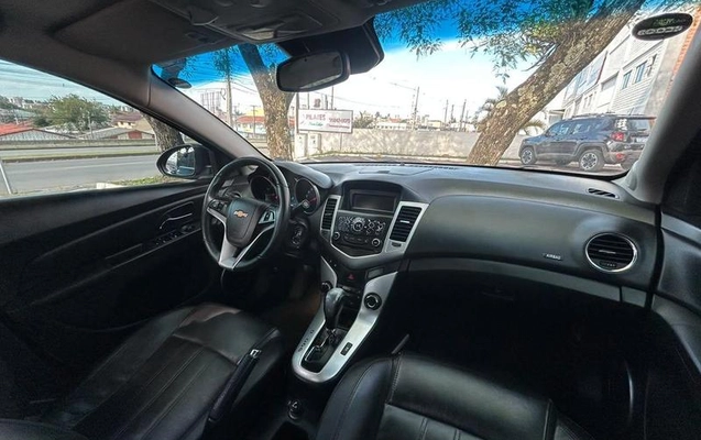 imagem-https://www.socarrao.com.br/sc-vehicle-images-prod/4380952/1792525033863-8578980_1_B_fbba562233.jpeg