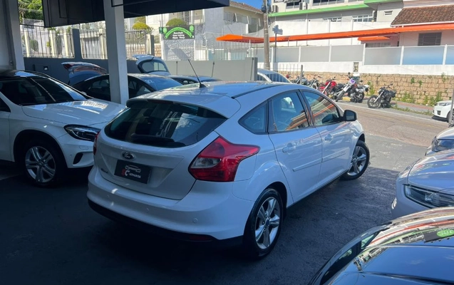 imagem-https://www.socarrao.com.br/sc-vehicle-images-prod/4381017/1792523522372-gb-205256f.jpeg