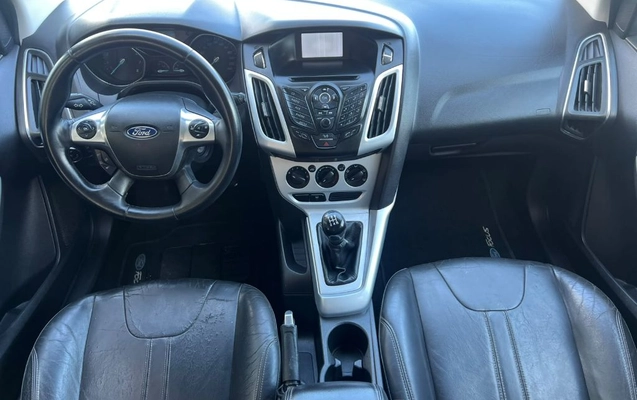 imagem-https://www.socarrao.com.br/sc-vehicle-images-prod/4381017/1792523522374-gb-8a47efc.jpeg