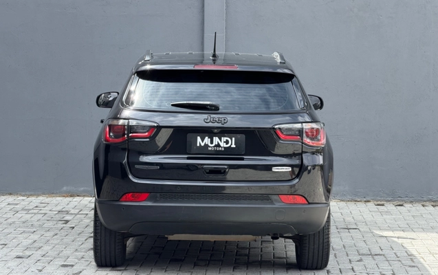 imagem-https://www.socarrao.com.br/sc-vehicle-images-prod/4381027/1792252188016-89b20d83-49ad-4c96-aa6b-a030570ddd72.jpg