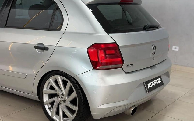 imagem-https://www.socarrao.com.br/sc-vehicle-images-prod/4381028/1792430402851-8580087_10_B_a9009cd558.jpeg