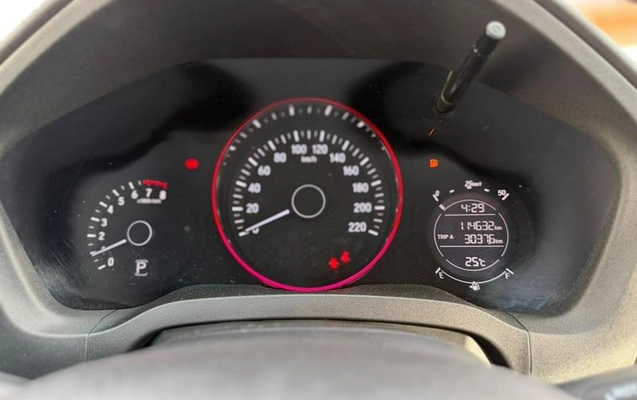 imagem-https://www.socarrao.com.br/sc-vehicle-images-prod/4381029/1792252196023-8581132_9_B_066853f1f8.jpeg