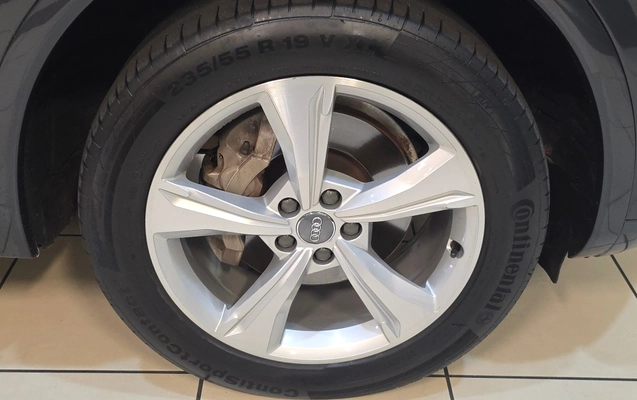 imagem-https://www.socarrao.com.br/sc-vehicle-images-prod/4381034/1792253209103-1e76f12e9e0f42bea0df32a777a58a1e_1792252649584.jpg