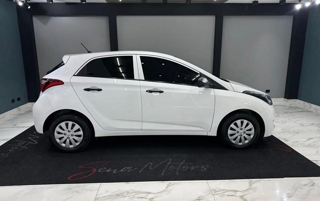 imagem-https://www.socarrao.com.br/sc-vehicle-images-prod/4381036/1792261008867-8571297_3_B_1cf1c08aa4.jpeg