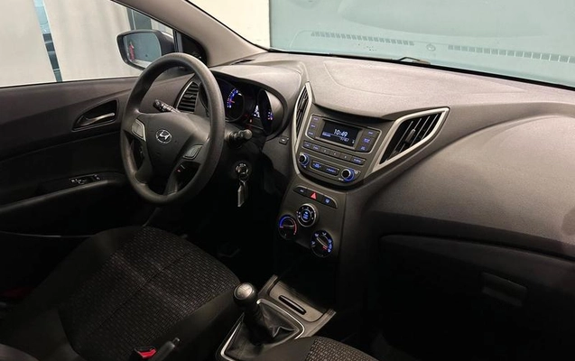 imagem-https://www.socarrao.com.br/sc-vehicle-images-prod/4381036/1792261008888-8571297_34_B_92fd899251.jpeg