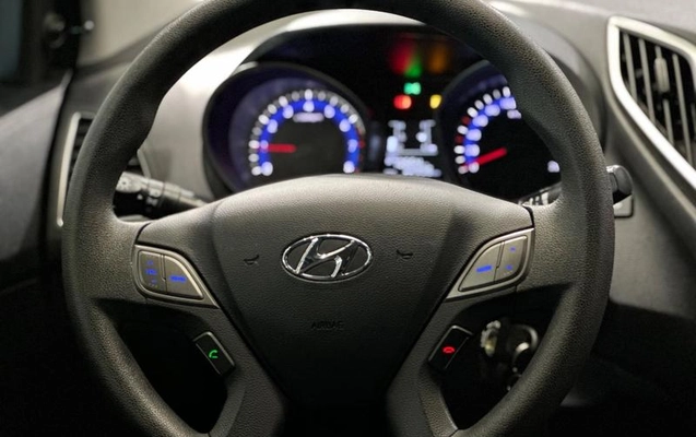 imagem-https://www.socarrao.com.br/sc-vehicle-images-prod/4381036/1792261008893-8571297_18_B_12df0f14b2.jpeg