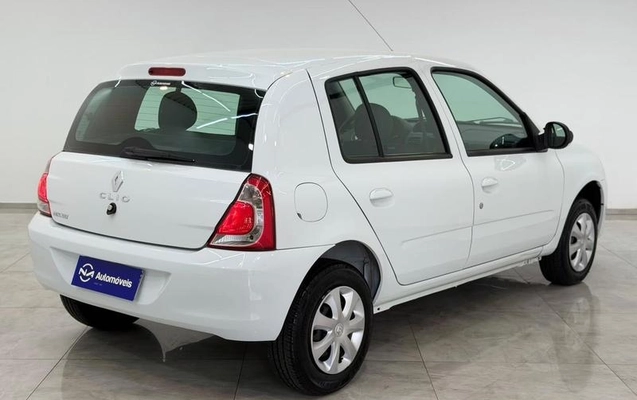 imagem-https://www.socarrao.com.br/sc-vehicle-images-prod/4381037/1792252598270-8558449_3_B_3340042d07.jpeg