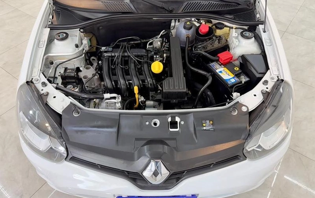 imagem-https://www.socarrao.com.br/sc-vehicle-images-prod/4381037/1792252598290-8558449_13_B_5a4f393fad.jpeg