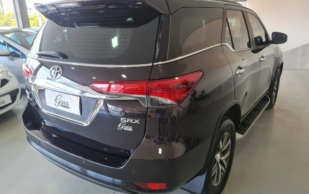 imagem-https://www.socarrao.com.br/sc-vehicle-images-prod/4381039/1792252423096-124f978fff9143158a2e7d0ec62f40ff_1792252359884.jpg