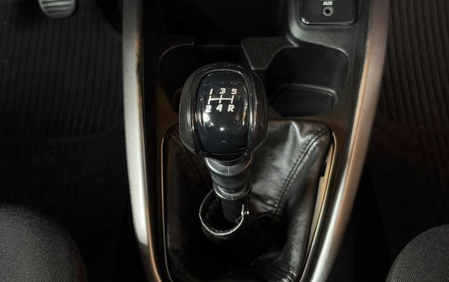 imagem-https://www.socarrao.com.br/sc-vehicle-images-prod/4381051/1792254018618-8522872_14_B_b751369856.jpeg