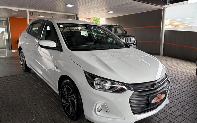 imagem-https://www.socarrao.com.br/sc-vehicle-images-prod/4381193/1792254793049-8580735_0_B_a20b22d5cb.jpeg
