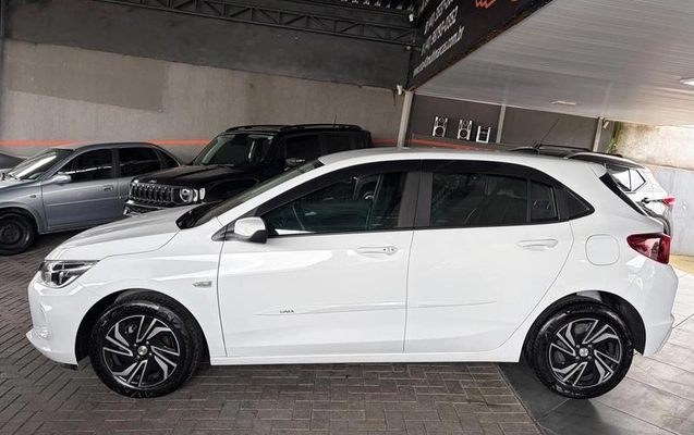 imagem-https://www.socarrao.com.br/sc-vehicle-images-prod/4381193/1792254793051-8580735_3_B_d5a2ec2975.jpeg