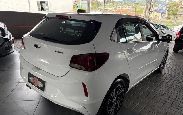 imagem-https://www.socarrao.com.br/sc-vehicle-images-prod/4381193/1792254793055-8580735_6_B_68f5e38668.jpeg