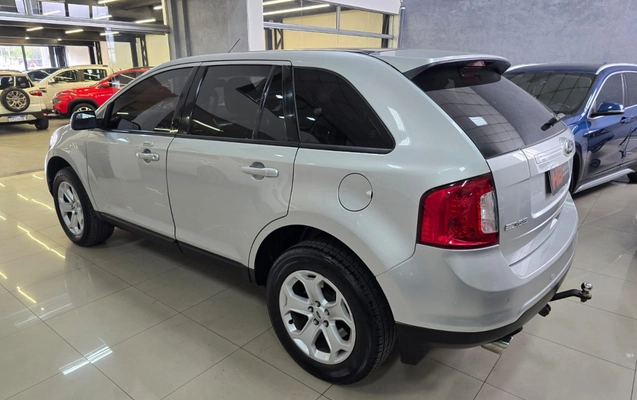 imagem-https://www.socarrao.com.br/sc-vehicle-images-prod/4381195/1792253990659-IRSEkx1vd3KlOfbuHuW59u0LcLuATbMr.jpg