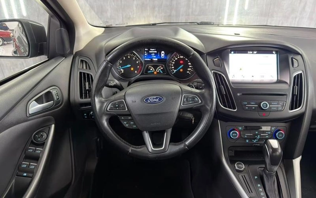 imagem-https://www.socarrao.com.br/sc-vehicle-images-prod/4381219/1792254381075-8581715_9_B_aee875ea65.jpeg