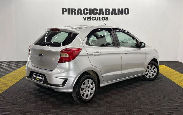 imagem-https://www.socarrao.com.br/sc-vehicle-images-prod/4381220/1792254387043-78020e65-6c95-b462-b76b-f94e4e17bca2-whatsappimage2026-10-17at1112031jpeg.jpg