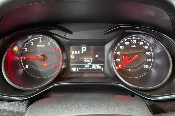 imagem-https://www.socarrao.com.br/sc-vehicle-images-prod/4381222/1792601344192-8581720_6_B_5e6608a2c3.jpeg