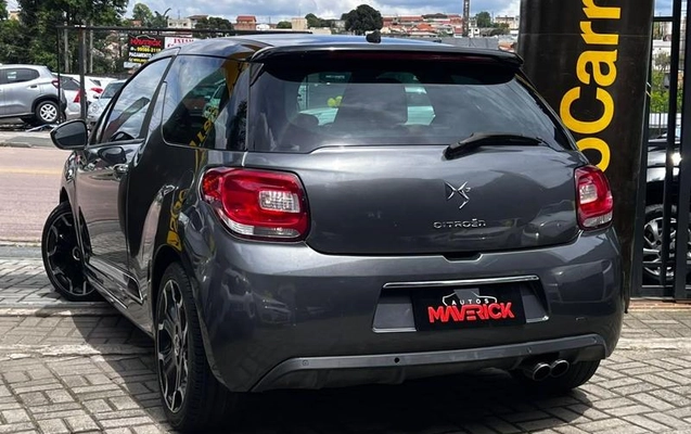 imagem-https://www.socarrao.com.br/sc-vehicle-images-prod/4381242/1792255543100-8581775_5_B_9a630a840d.jpeg