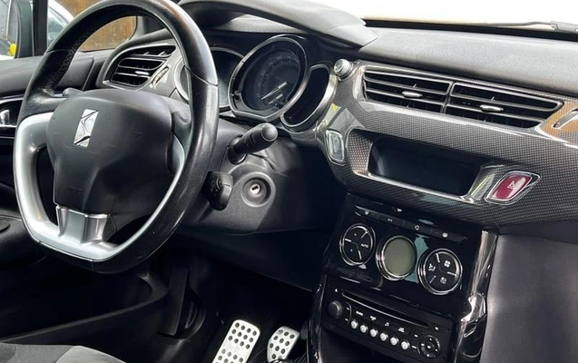 imagem-https://www.socarrao.com.br/sc-vehicle-images-prod/4381242/1792255543105-8581775_0_B_eb6a1f8e23.jpeg