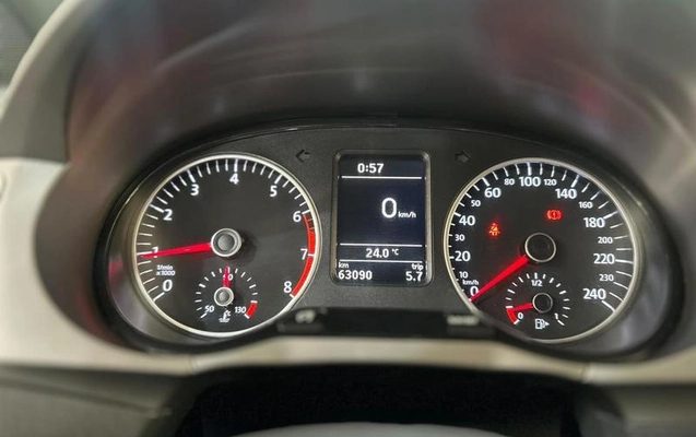 imagem-https://www.socarrao.com.br/sc-vehicle-images-prod/4381244/1792337937939-8570443_7_B_d2fe5fa7ea.jpeg