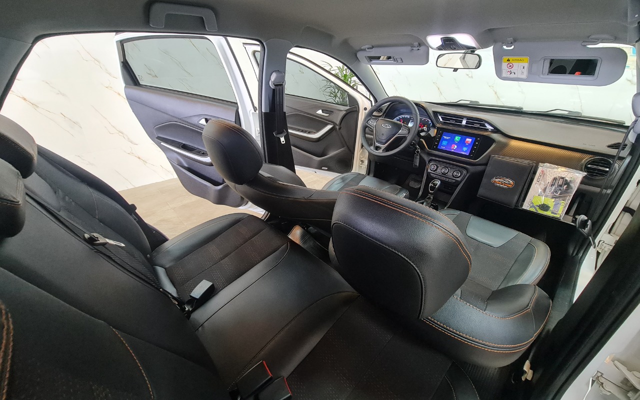 imagem-https://www.socarrao.com.br/sc-vehicle-images-prod/4381250/1792433657390-MjAyNjEwMTlfMTAzMDAxLmpwZw.jpg