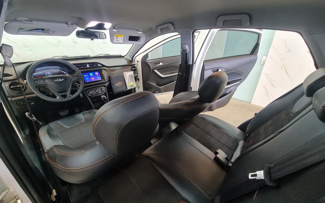 imagem-https://www.socarrao.com.br/sc-vehicle-images-prod/4381250/1792433657666-MjAyNjEwMTlfMTAzMDM0LmpwZw.jpg