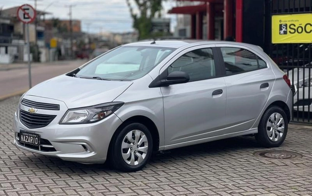 imagem-https://www.socarrao.com.br/sc-vehicle-images-prod/4381253/1792256128818-8581820_2_B_a6d99554c4.jpeg