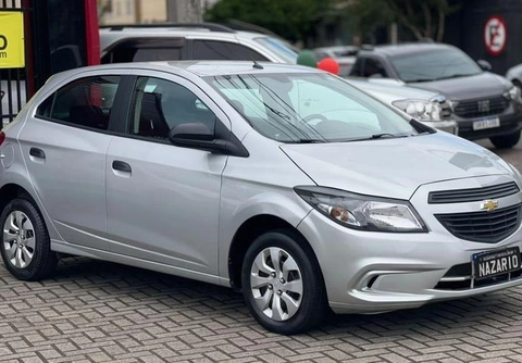 Chevrolet Onix 2019 Prata — foto 1 de 3