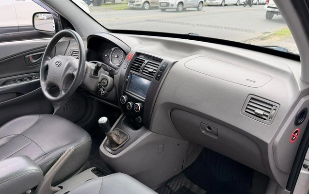 imagem-https://www.socarrao.com.br/sc-vehicle-images-prod/4381256/1792256207353-7125098_6_B_64bed6228f.jpeg