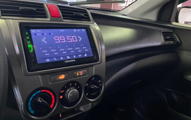 imagem-https://www.socarrao.com.br/sc-vehicle-images-prod/4381257/1792429121506-vehicle_image_1792429072_44cada586bd6a06583f1dcd4c2969730.jpeg