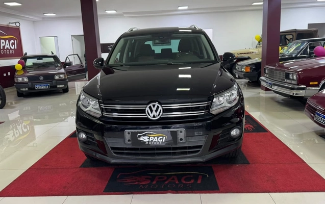imagem-https://www.socarrao.com.br/sc-vehicle-images-prod/4381260/1792616000545-vehicle_image_1792614978_31d0a8a25f7ae5f3a62a7ad84fcca55e.jpeg