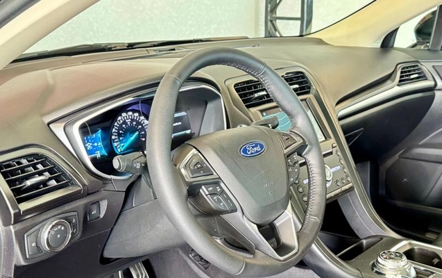 imagem-https://www.socarrao.com.br/sc-vehicle-images-prod/4381261/1792256663059-8554903_14_B_edd8893ffe.jpeg