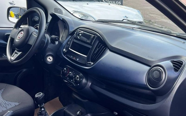 imagem-https://www.socarrao.com.br/sc-vehicle-images-prod/4381267/1792257232805-8581844_0_B_edcc78e3c5.jpeg
