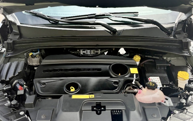 imagem-https://www.socarrao.com.br/sc-vehicle-images-prod/4381273/1792257630894-app-photos-cTXboOt73rl3XLVzhivgeOjoseuYvQfT.jpg