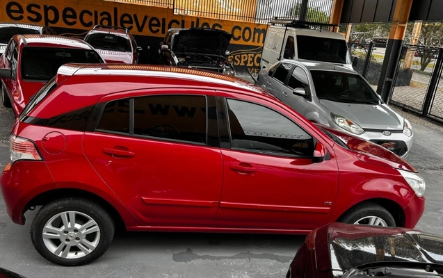 imagem-https://www.socarrao.com.br/sc-vehicle-images-prod/4381277/1792258108024-dH5tHYUxznVnzvvnCpi6Gz2hDjOfyPAc.jpg