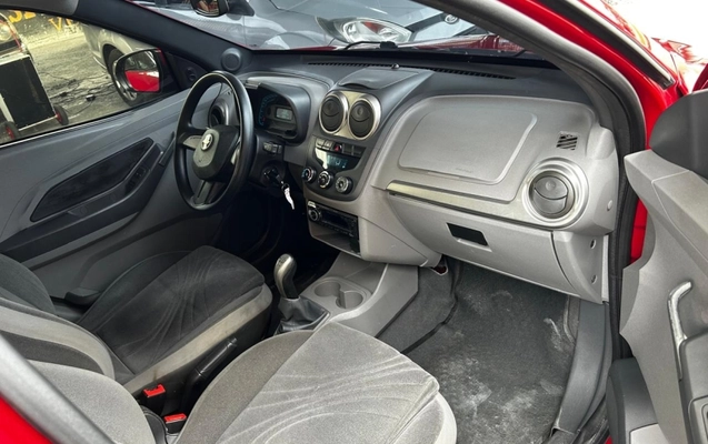imagem-https://www.socarrao.com.br/sc-vehicle-images-prod/4381277/1792258108048-ptSaAANLZf6bcCjlza1RWSkAcJGnCW9c.jpg
