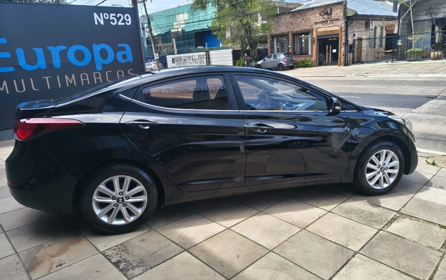 imagem-https://www.socarrao.com.br/sc-vehicle-images-prod/4381280/1792605155186-SU1HXzIwMjYxMDIxXzEyNTIxMjc1NF9IRFIuanBn.jpg