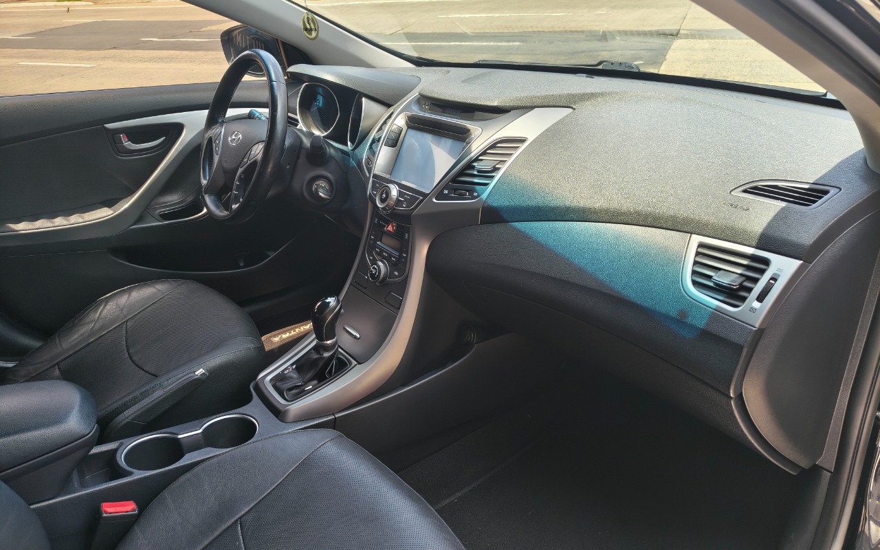imagem-https://www.socarrao.com.br/sc-vehicle-images-prod/4381280/1792605155922-SU1HXzIwMjYxMDIxXzEyNTM0NTA3N19IRFIuanBn.jpg
