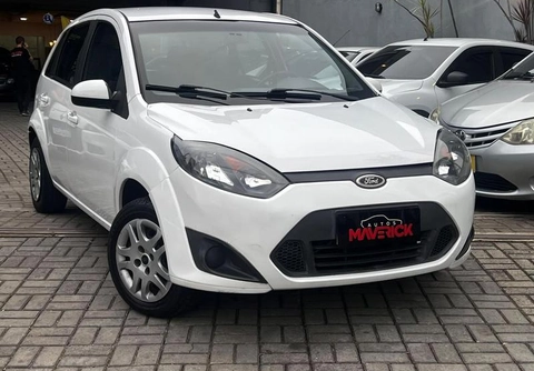 Ford Fiesta 2014 Branco — foto 1 de 3