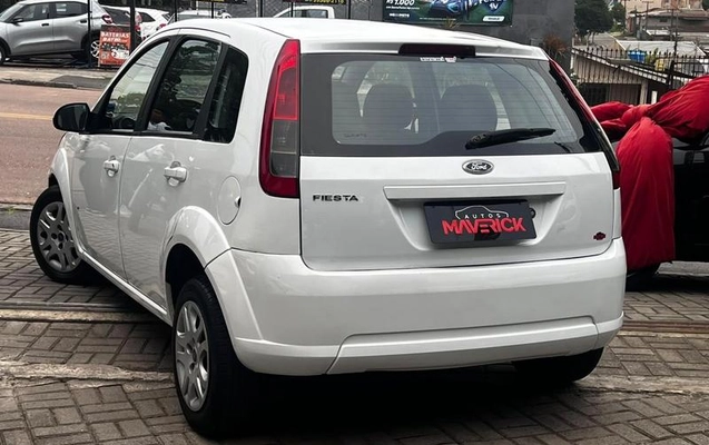 imagem-https://www.socarrao.com.br/sc-vehicle-images-prod/4381282/1792258636664-8581913_2_B_80fce84efd.jpeg