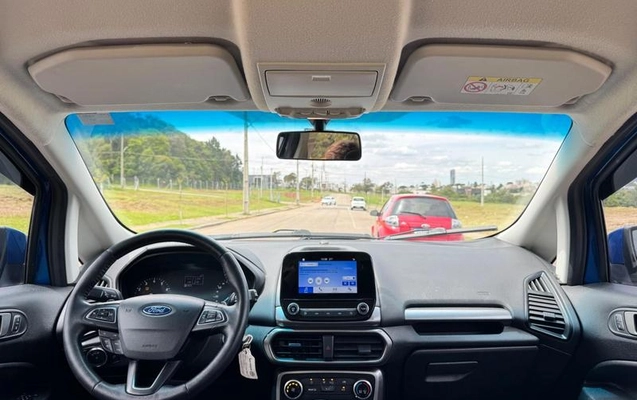 imagem-https://www.socarrao.com.br/sc-vehicle-images-prod/4381285/1792691145892-8557520_10_B_2ebd417e61.jpeg