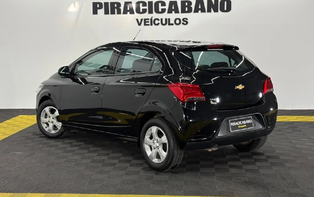 imagem-https://www.socarrao.com.br/sc-vehicle-images-prod/4381293/1792259364597-3675dd2b-4ab4-d158-2162-978a32e16c57-whatsappimage2026-10-17at111459jpeg.jpg